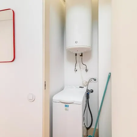 Red Tulip Flat Bright & Colourful By Homeful Homes Appartement Lisboa
